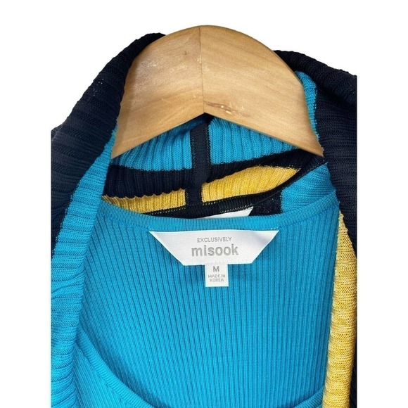 Misook Women Medium Multicolor Open Front Cardigan and Blue Twin Tank Set - Picture 10 of 11